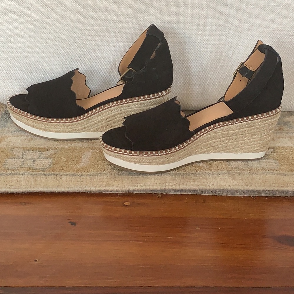 Crown Vintage Wedges Black Size 8 Daffodil